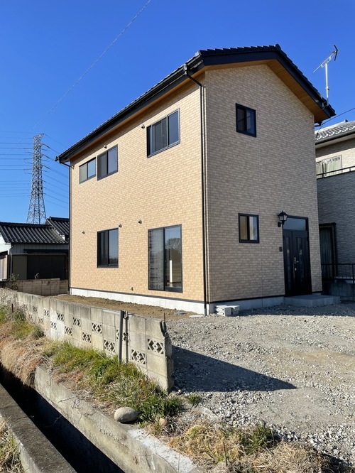 photo1